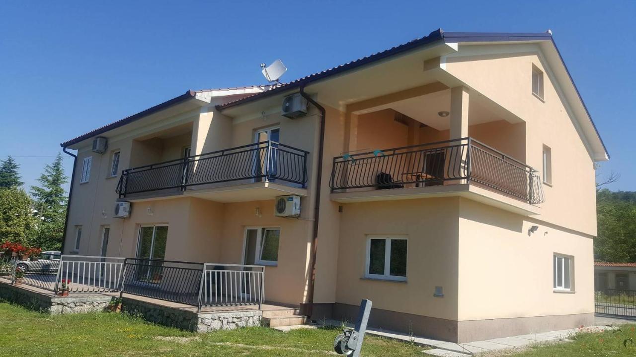 Apartments Barbara Podhum Exterior photo